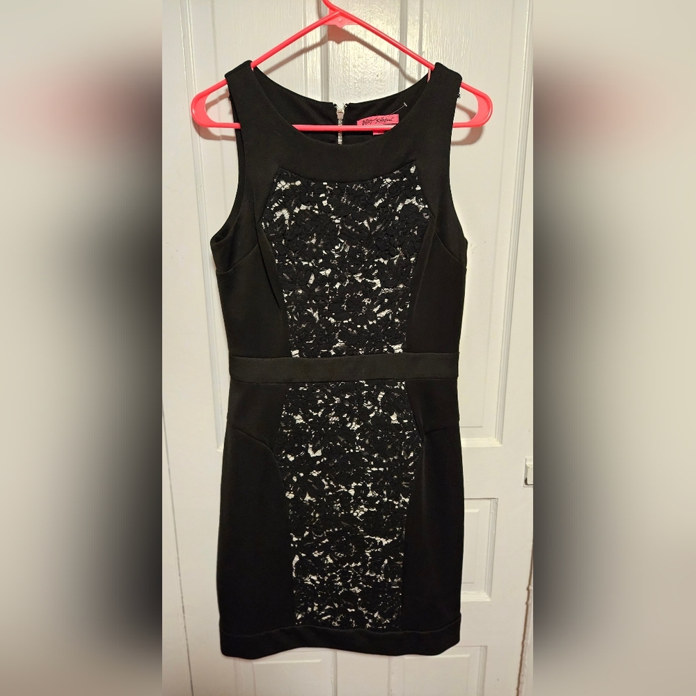Betsey Johnson Black Sheath Lace Dress size 8